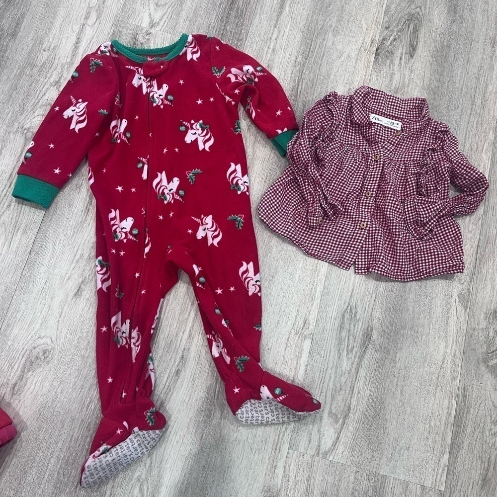 Girls 9-12m pajamas and top